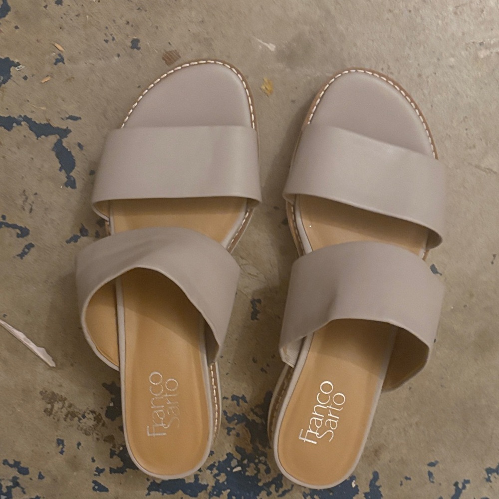 Franco Sarto Women's Beige Slide Sandals